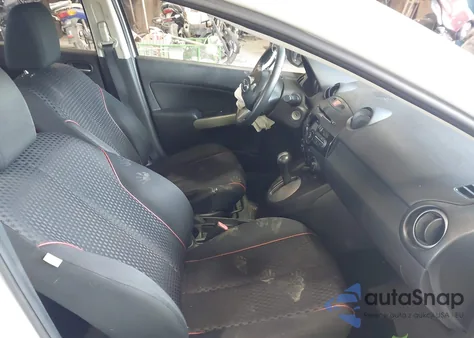 2013 Mazda Mazda2 Touring z USA, uszkodzony, nr VIN JM1DE1LY1D0158525